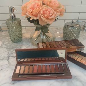 Urban Decay Naked Heat Palette -BNIB